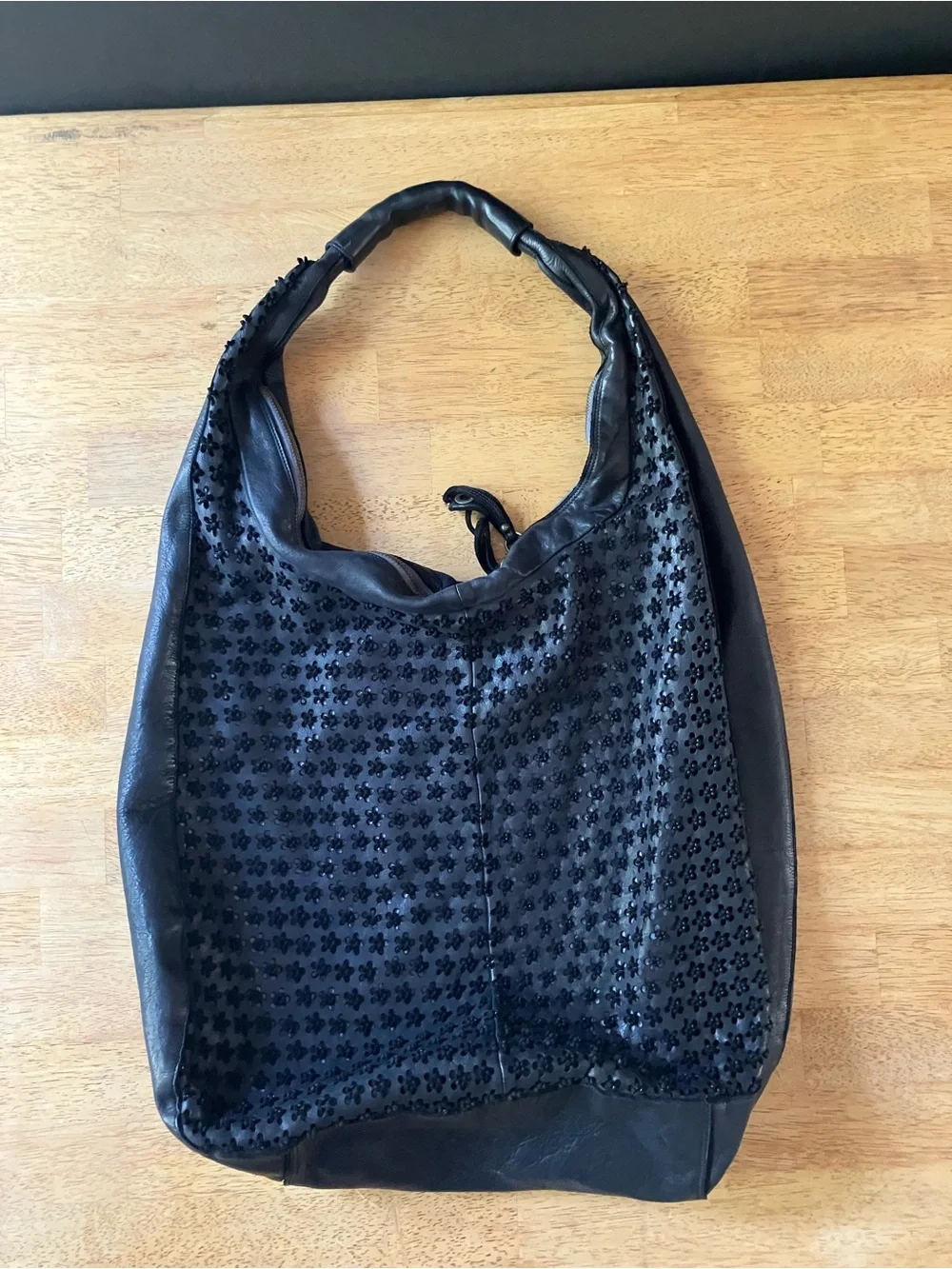 Errelleventidue Leather Floral Hobo Bag